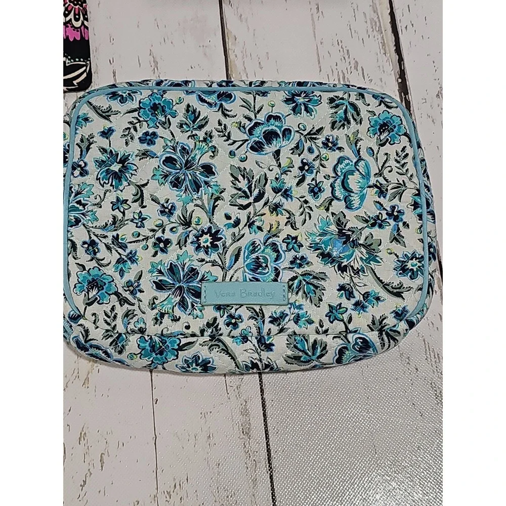 Vera Bradley this lot